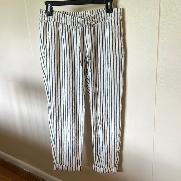 Old Navy Pants - Old Navy Striped Linen Pants